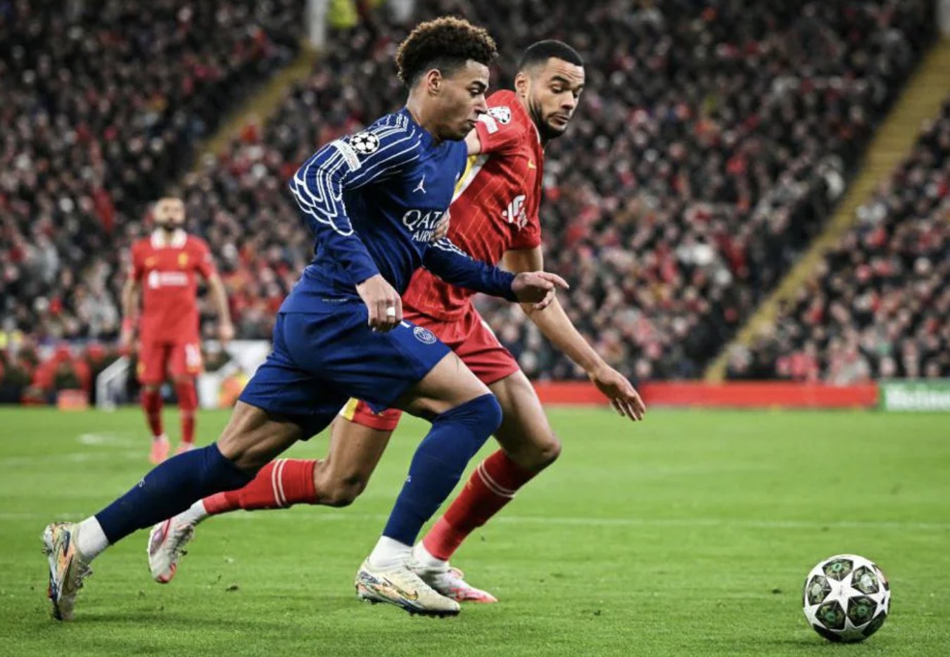 开云体育登录-欧冠赛场传奇战役，史诗般的逆袭之旅的简单介绍