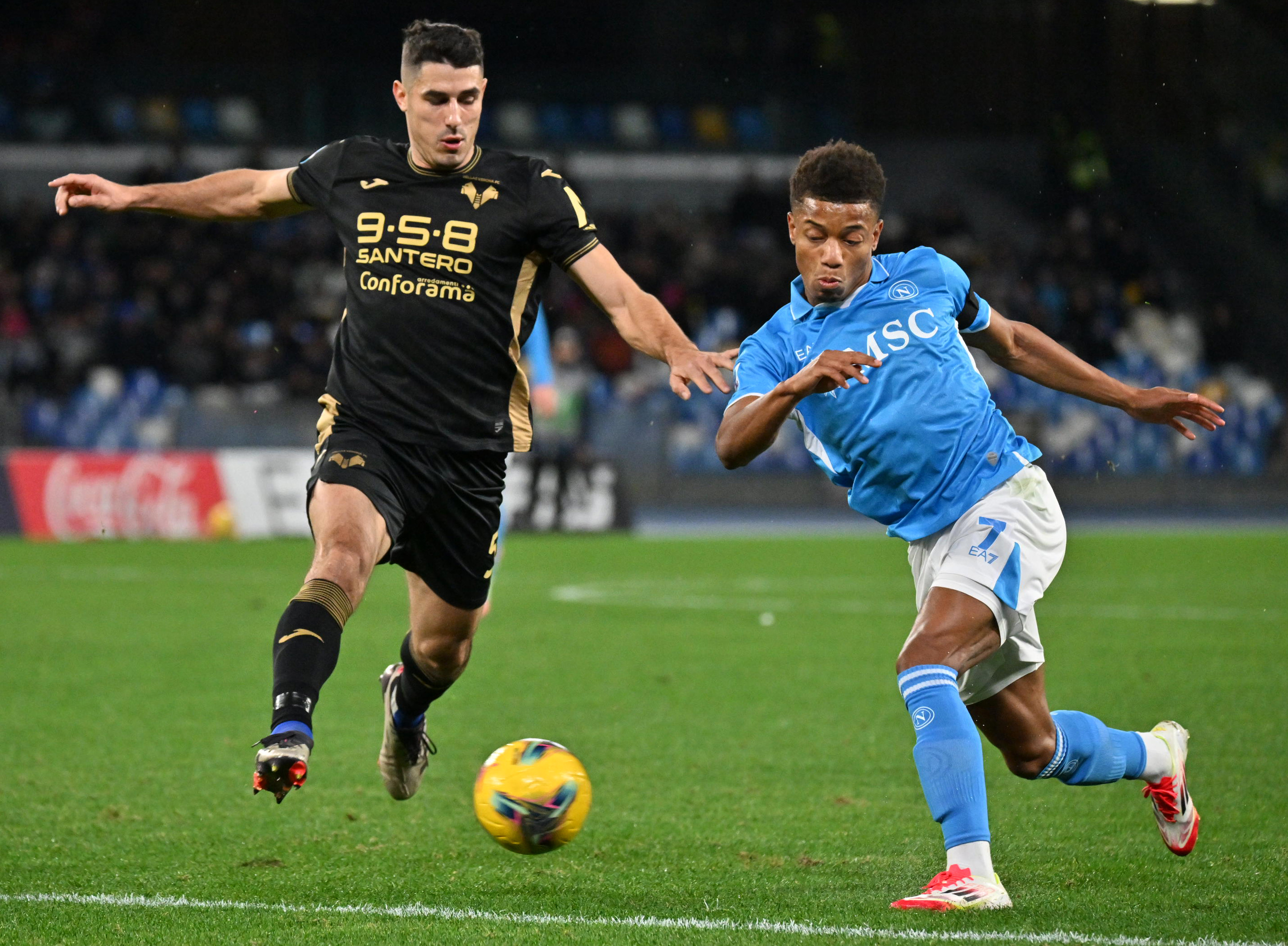 开云体育平台APP-那不勒斯客场完胜克罗托内，继续追赶意甲榜首的简单介绍