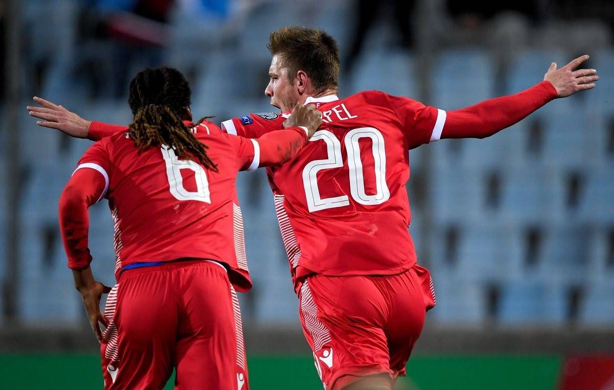 -斯洛伐克搏杀胜利，压倒对手的简单介绍