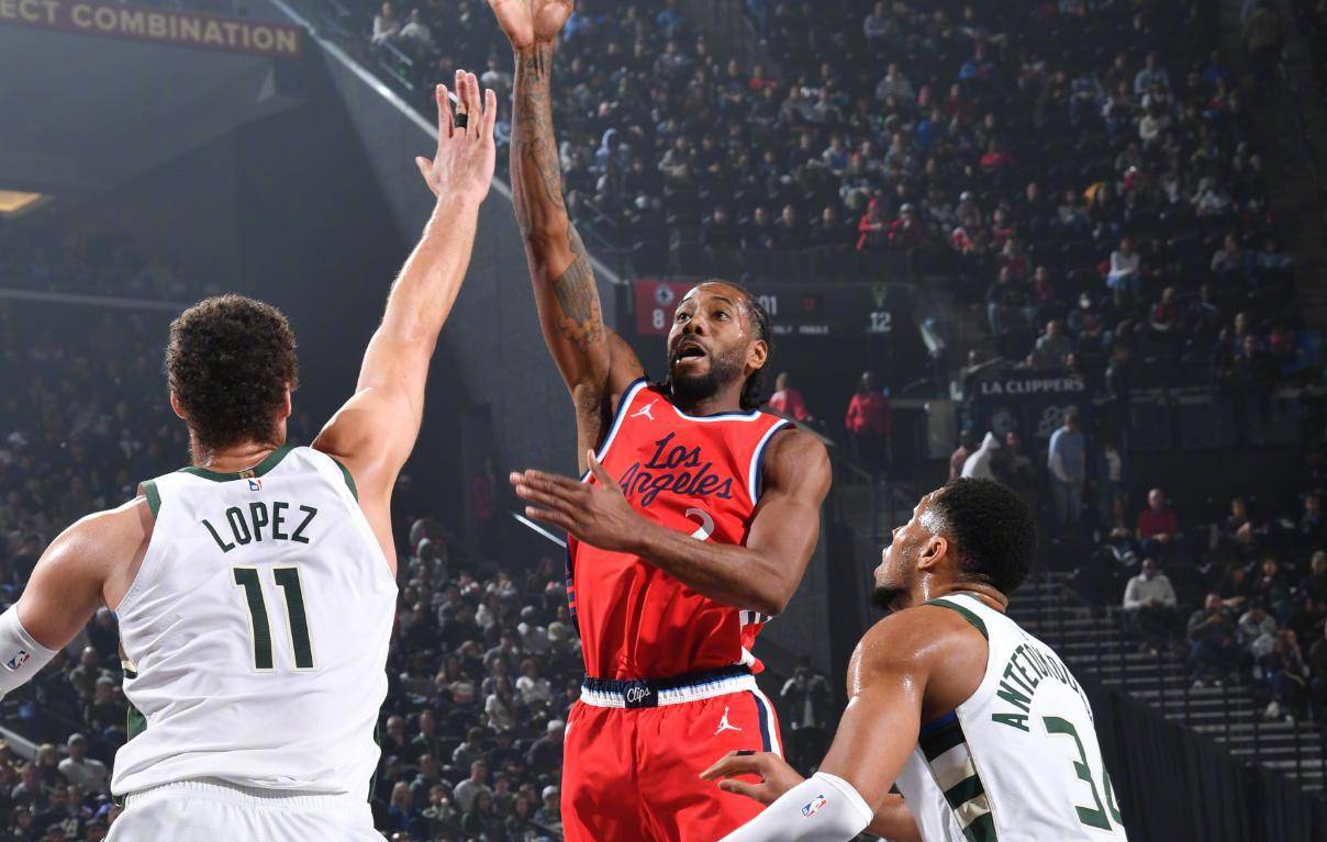 开云APP-快船客场战胜猛龙，领先稳固！