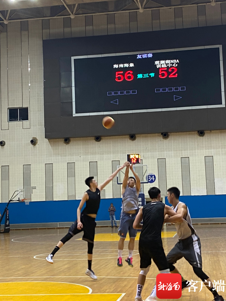 开云平台-队员们积极备战，总决赛在望