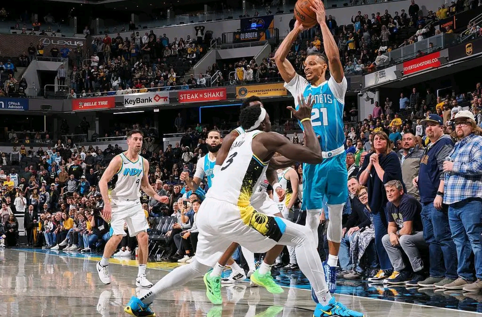 步行者客场力克爵士，全队表现火爆