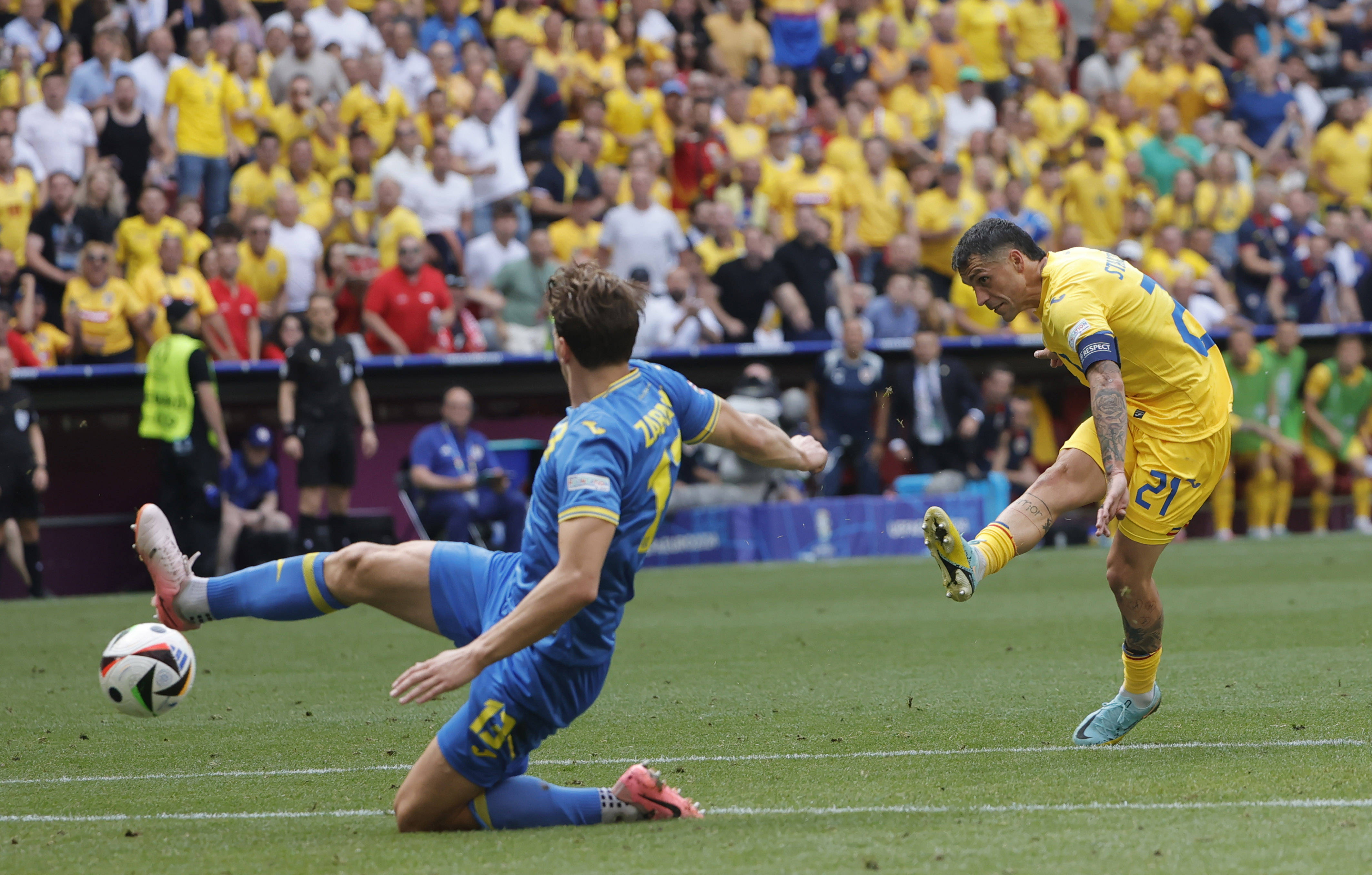 开云APP-智利国家队战术灵活屡屡进球