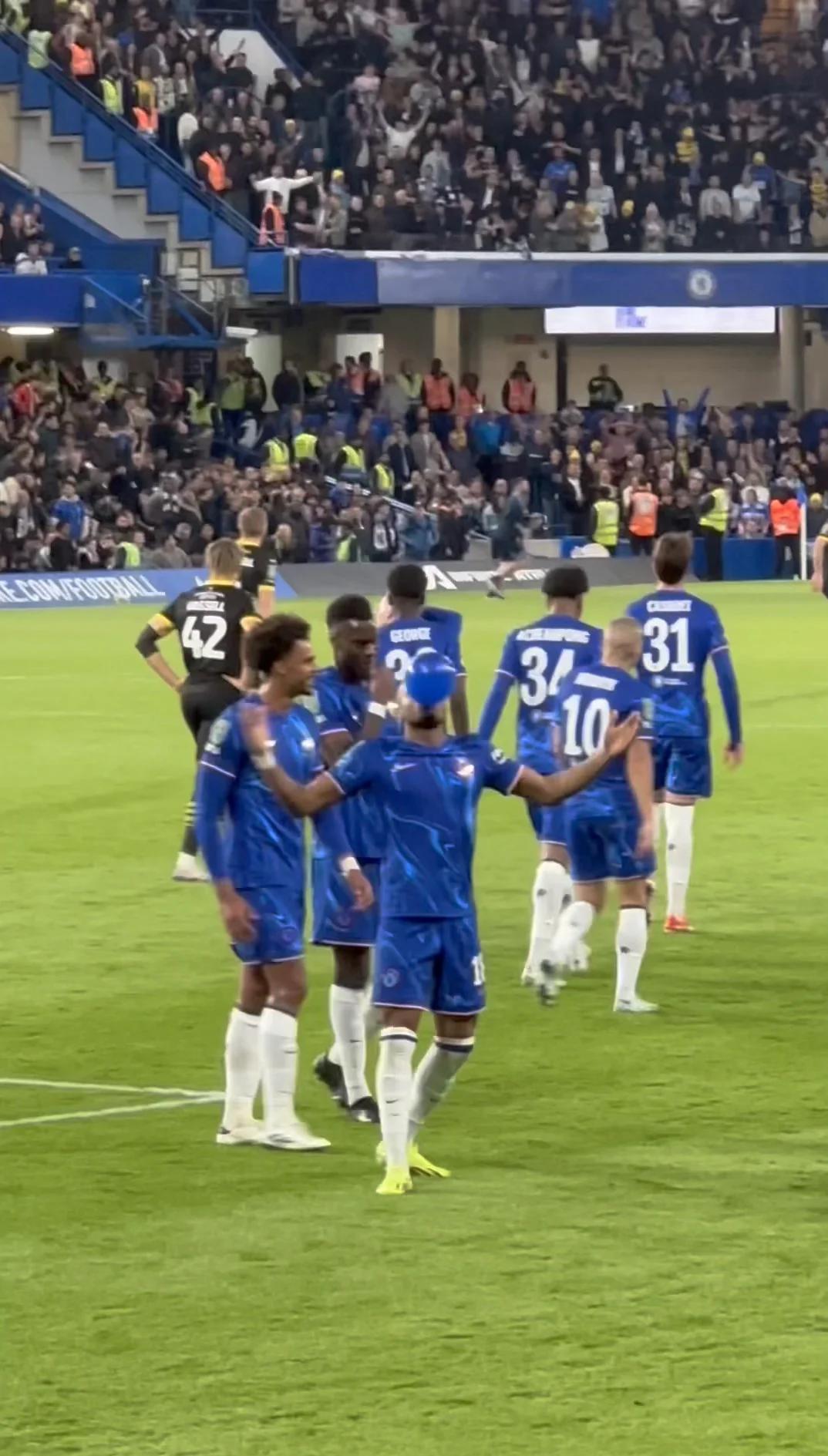 开云体育APP下载-包含经典巅峰！欧预赛比赛球迷狂欢的词条