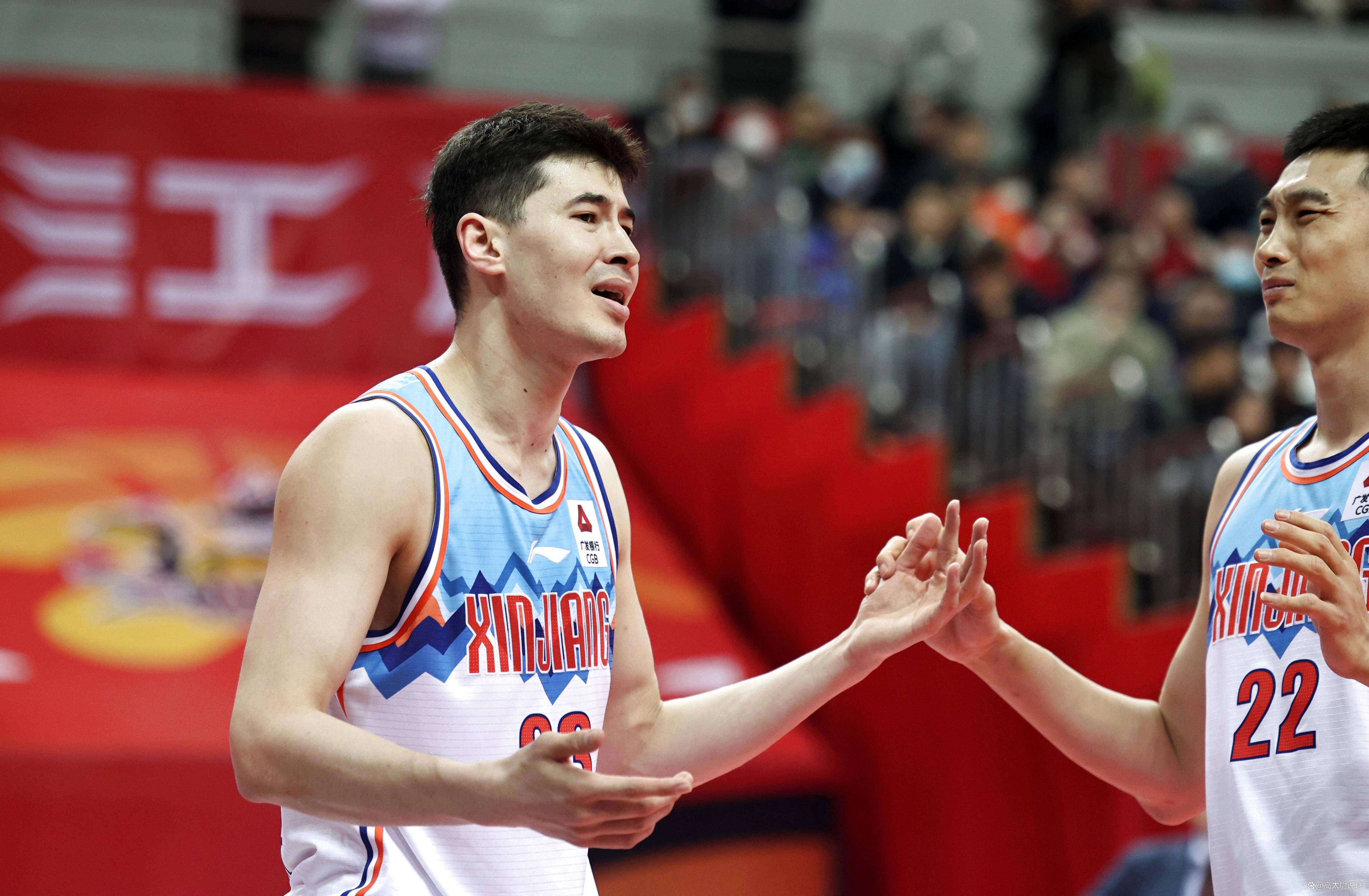 山东男篮迎战辽宁队，谁能笑到最后