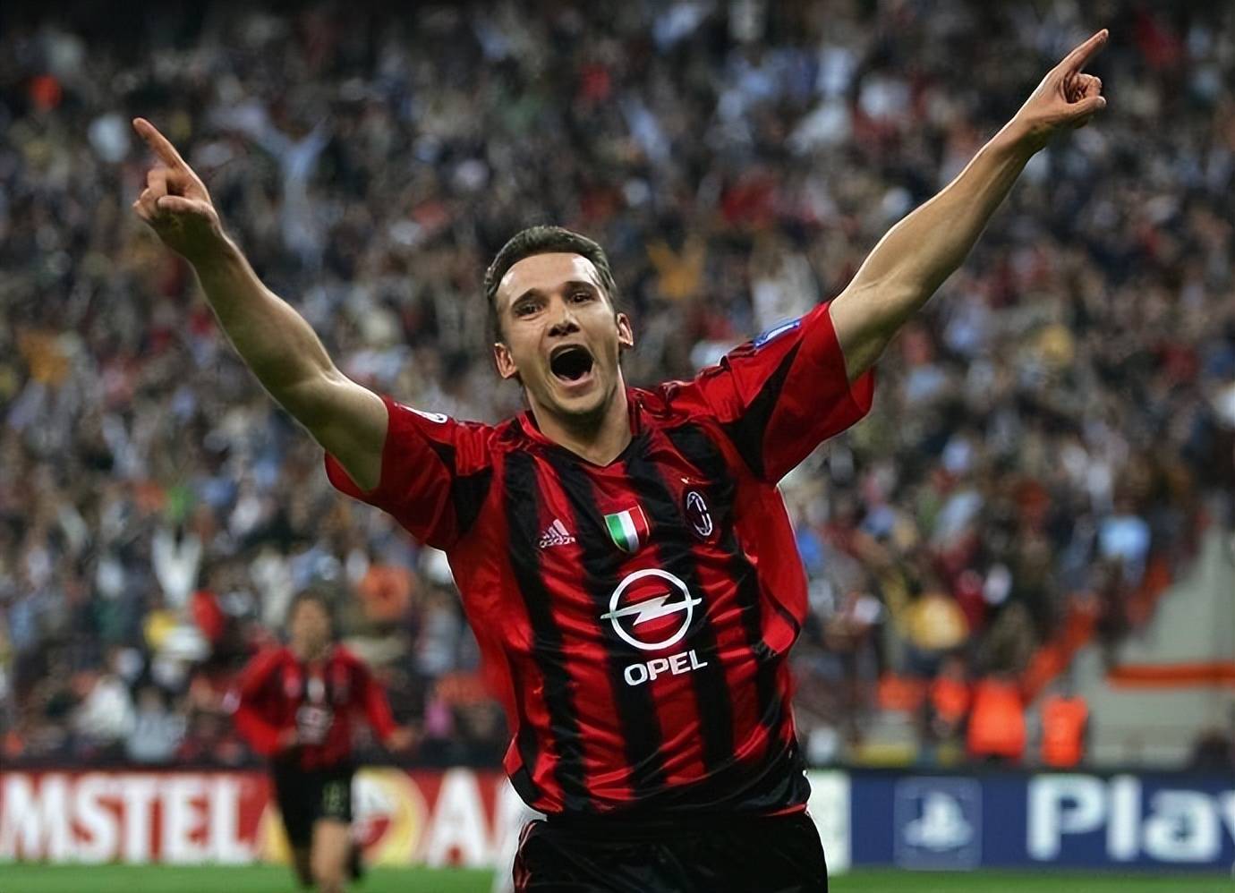 开云体育-利物浦客场不敌AC米兰，憾失欧冠决赛资格！的简单介绍