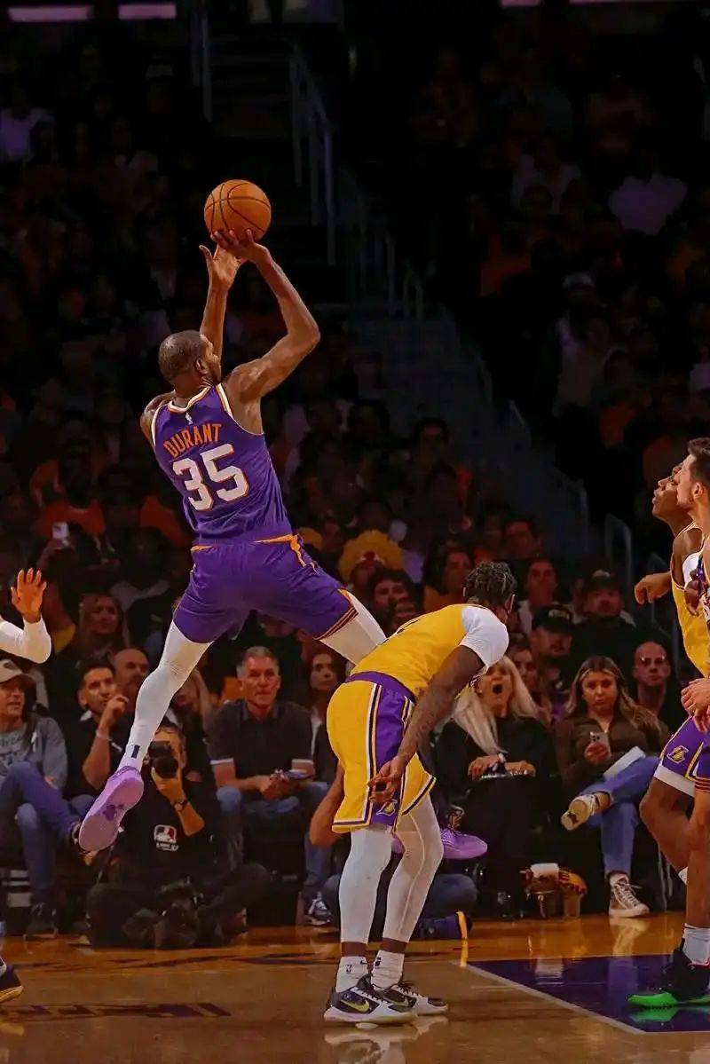 开云体育官方网站-包含湖人失守！步行者客场击败西部豪门的词条