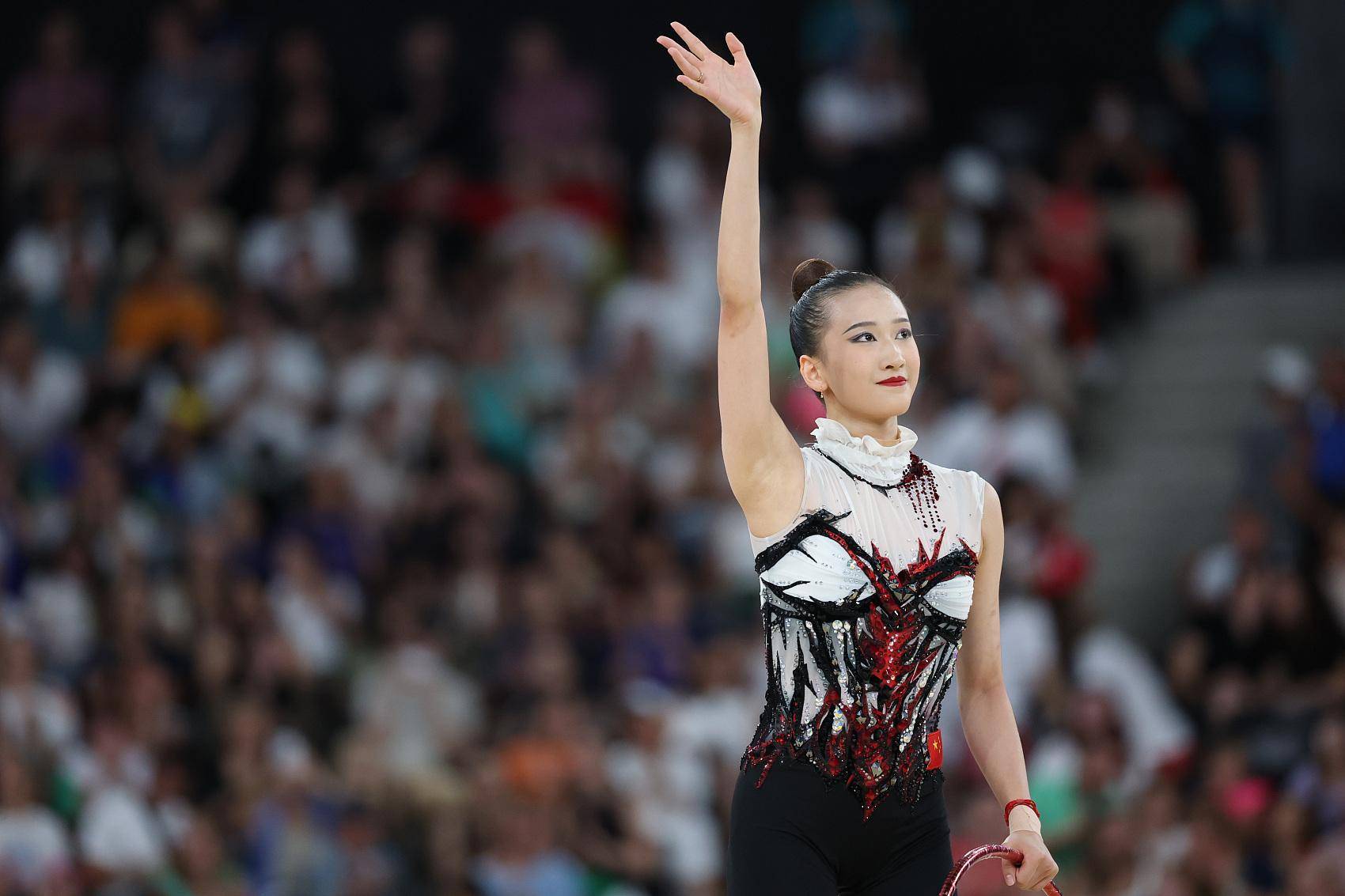 开云体育入口-日本体操运动员表现抢眼，成功晋级决赛