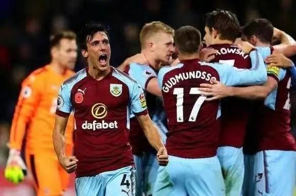 开云体育下载-关于切尔西客场逼平伯恩利，保持不败纪录的信息