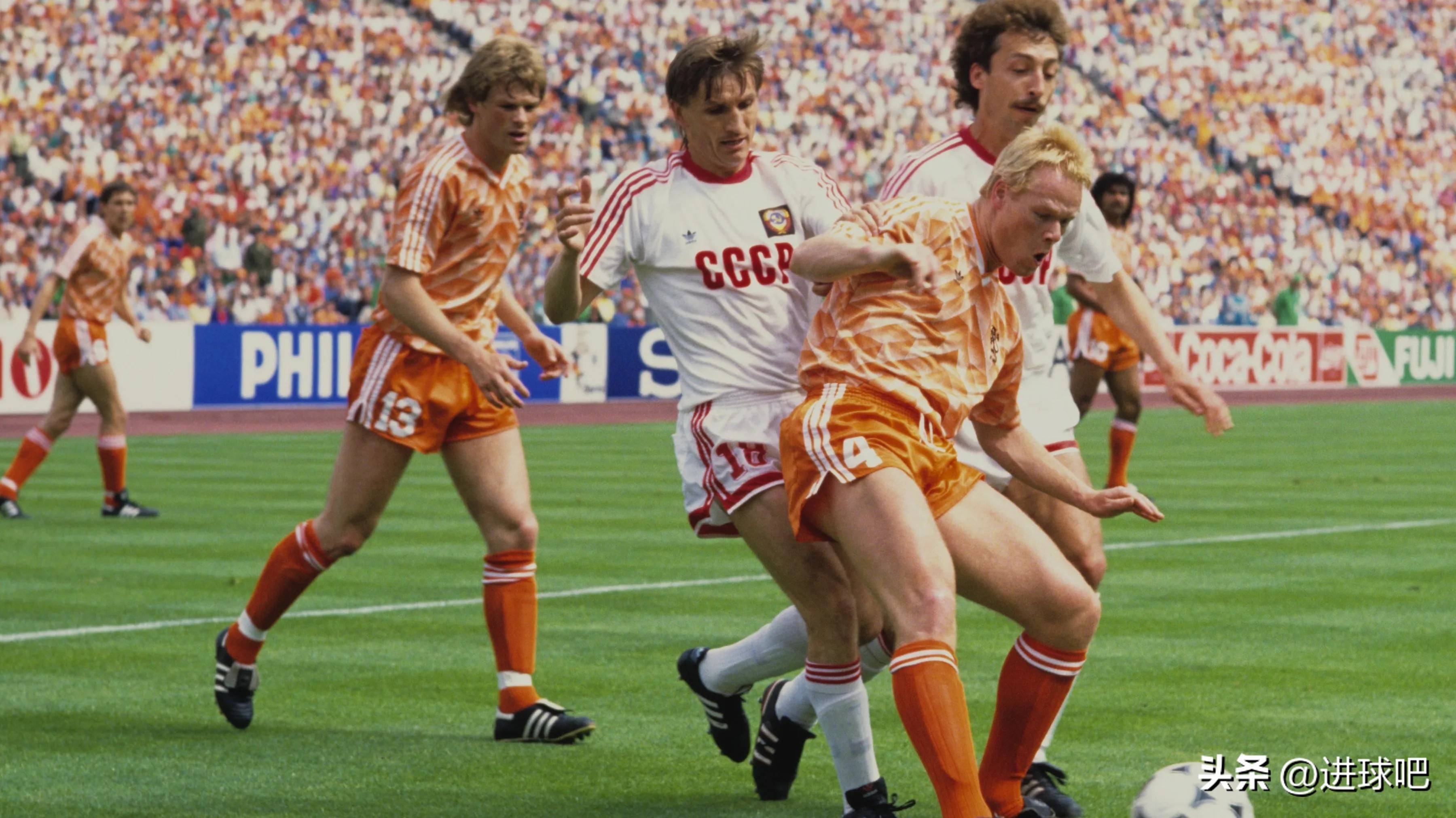 包含荷兰队表现出色，顺利晋级欧锦赛半决赛的词条