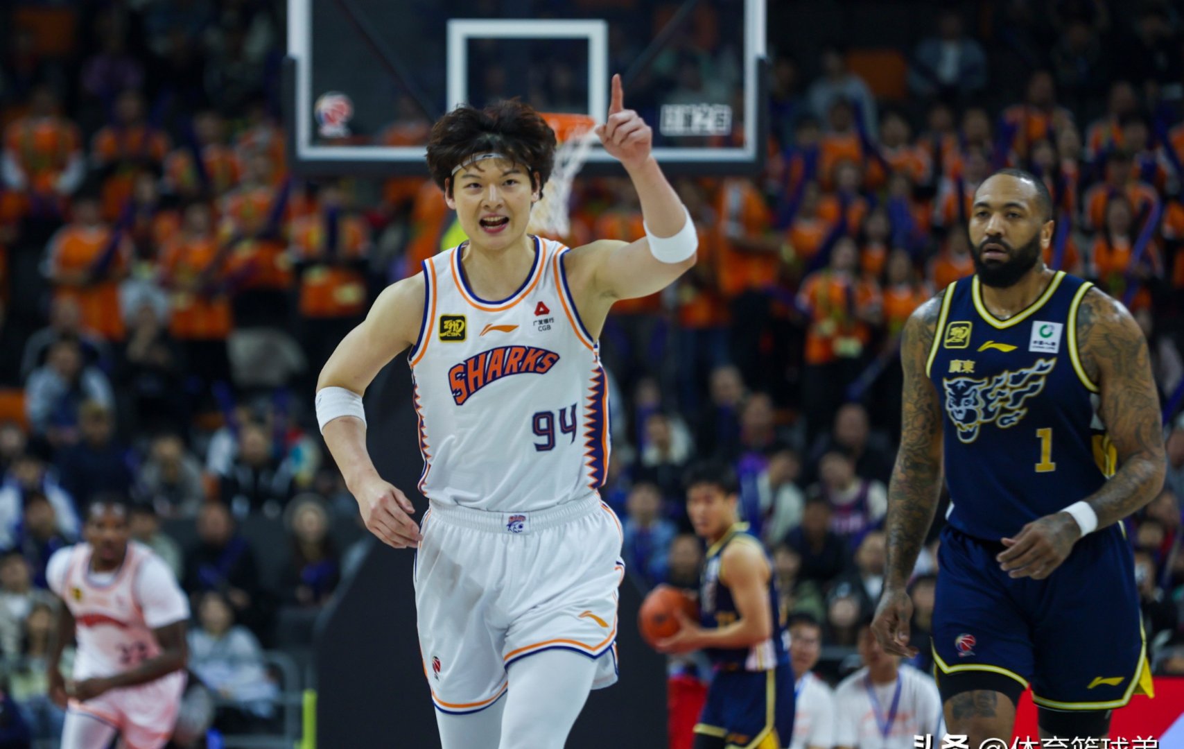 关于猛龙鏖战雷霆，王哲林状态火热的信息